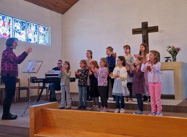 Kinderchor_2025_03_16_Kuehne_Tina.jpg Kinderchor_2025_03_16_Kuehne_Tina.jpg